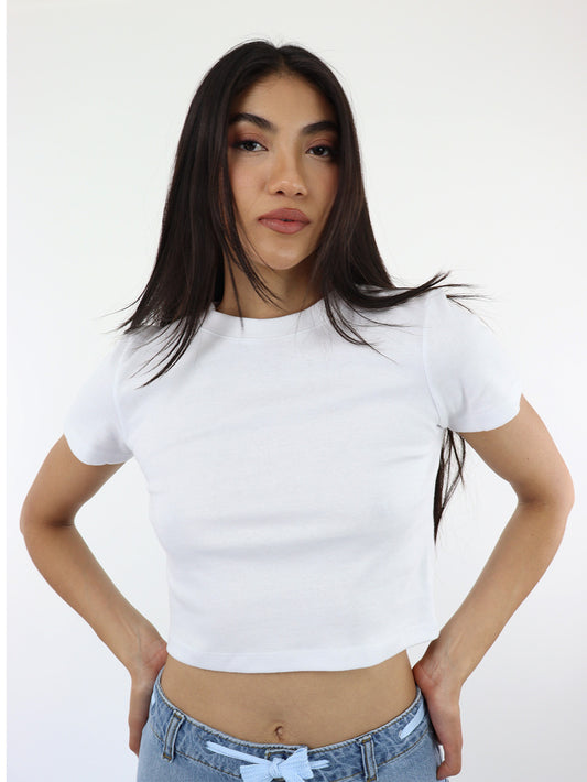 Playera básica de color blanco