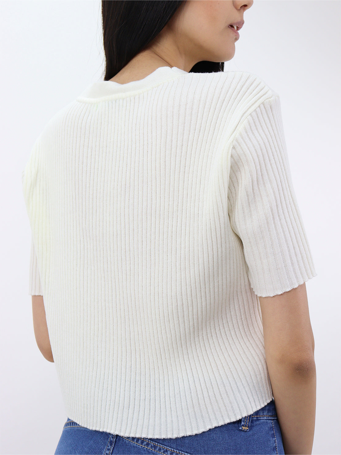 Blusa con cordón