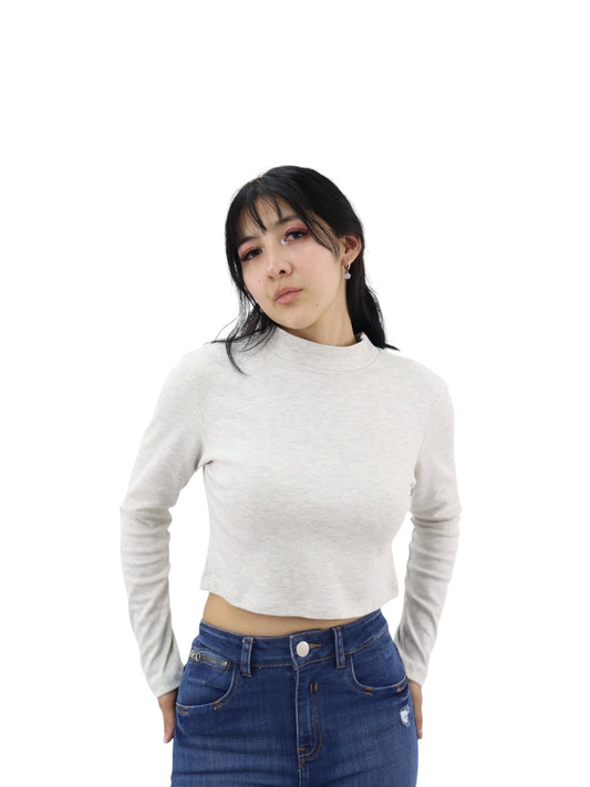 Playera manga larga de color beige