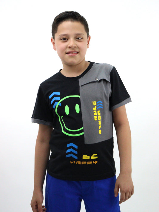 Playera smiley manga corta de color combinado
