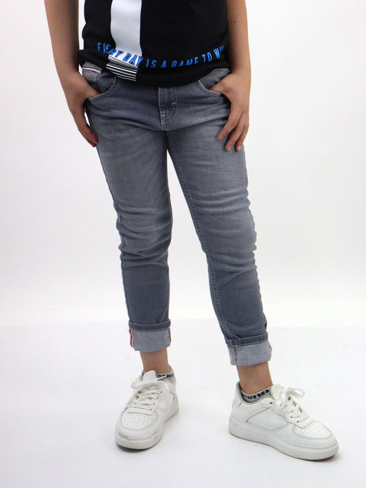 Jeans skinny gris oscuro