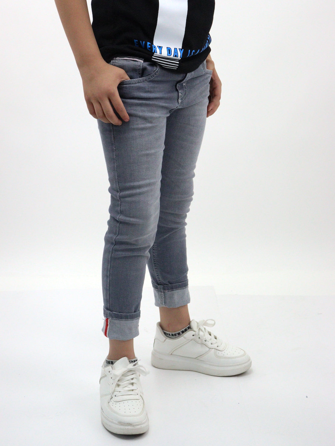 Jeans skinny gris oscuro