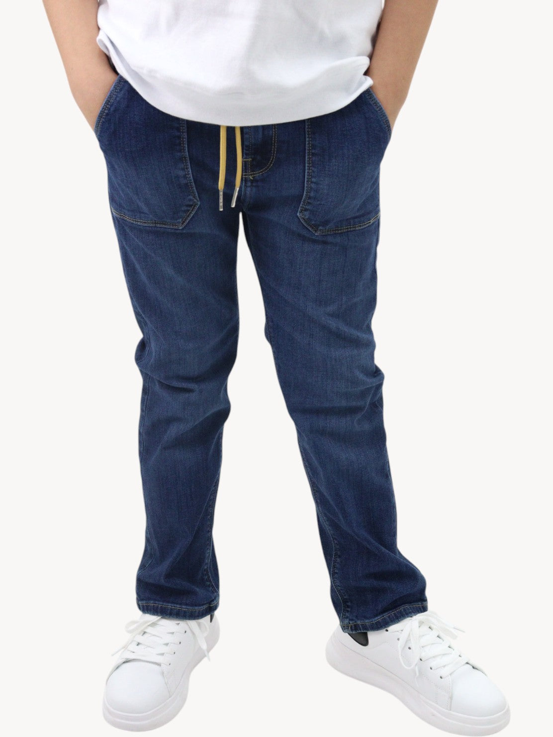 Jeans slim fit azul oscuro