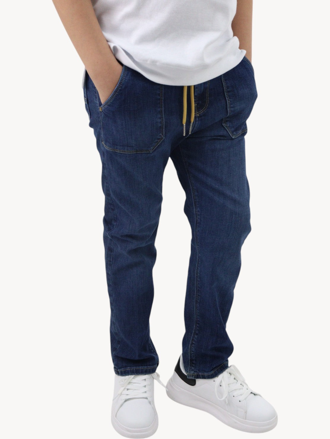 Jeans slim fit azul oscuro