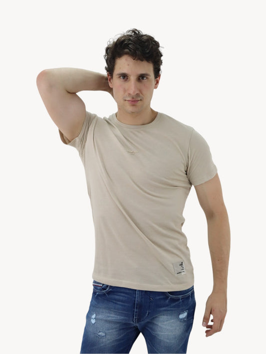 Playera manga corta de color beige