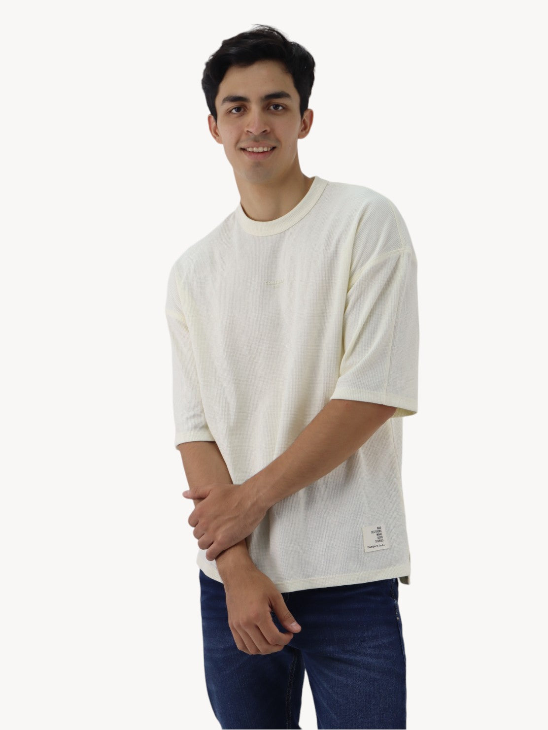 Playera oversize de color hueso