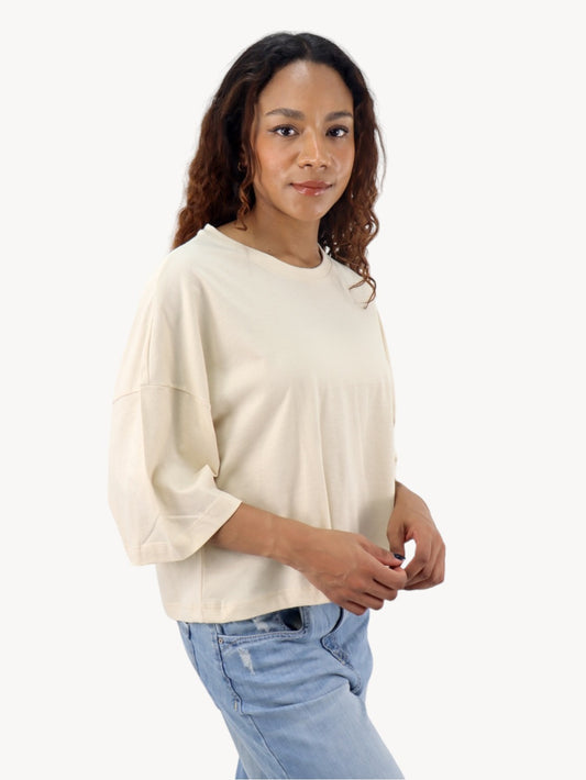 Playera mid size manga corta de color beige