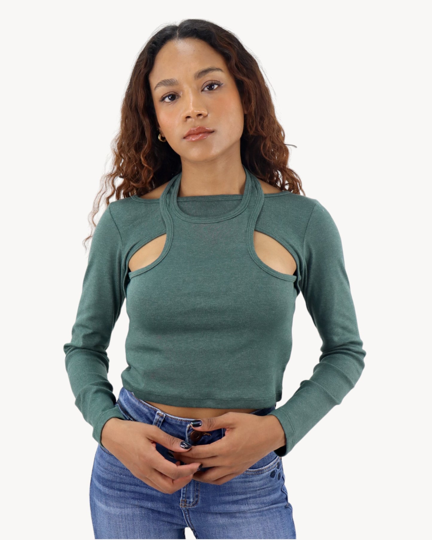 Playera descubierta con cuello alto verde