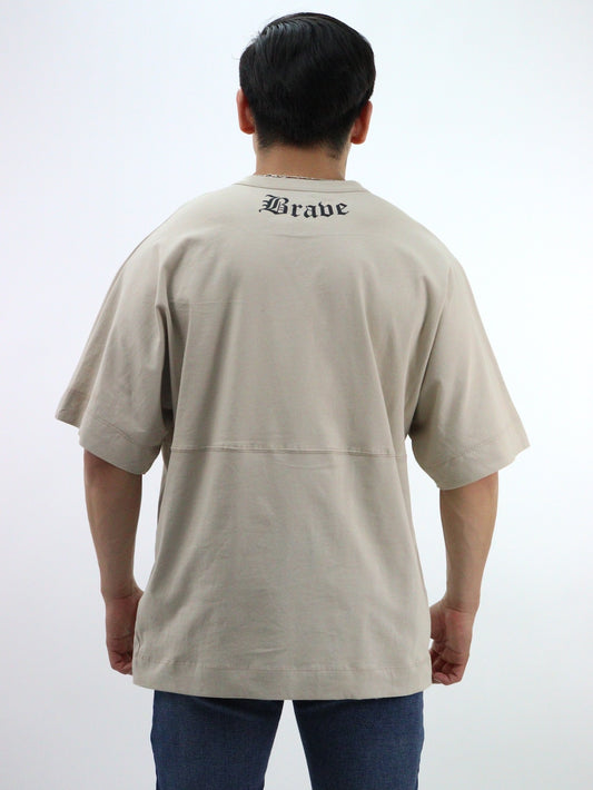 Playera oversize de color beige