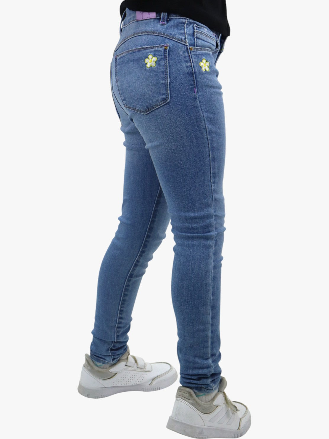 Jeans skinny azul claro con bordado floral