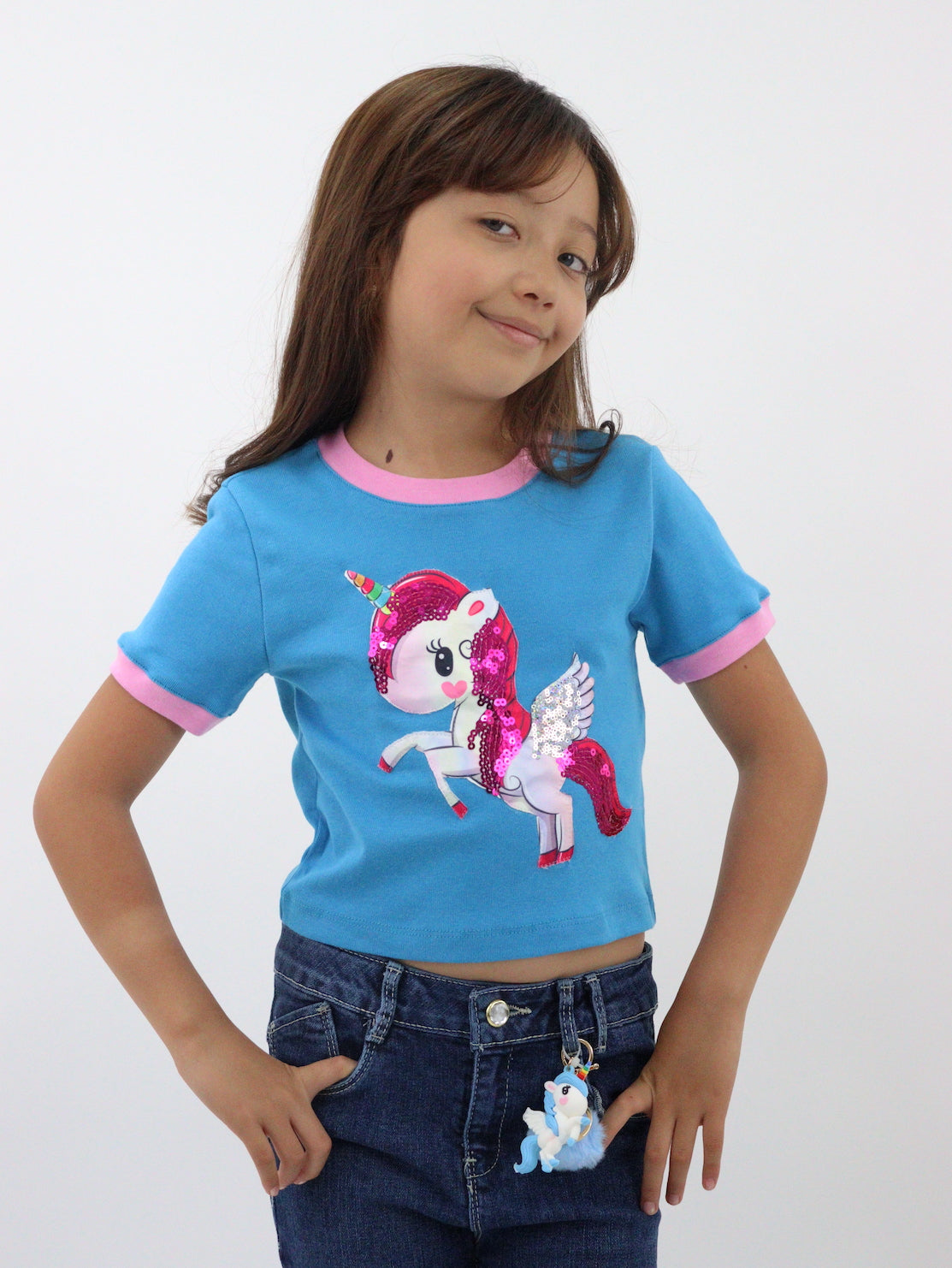 Playera manga corta con estampado de unicornio