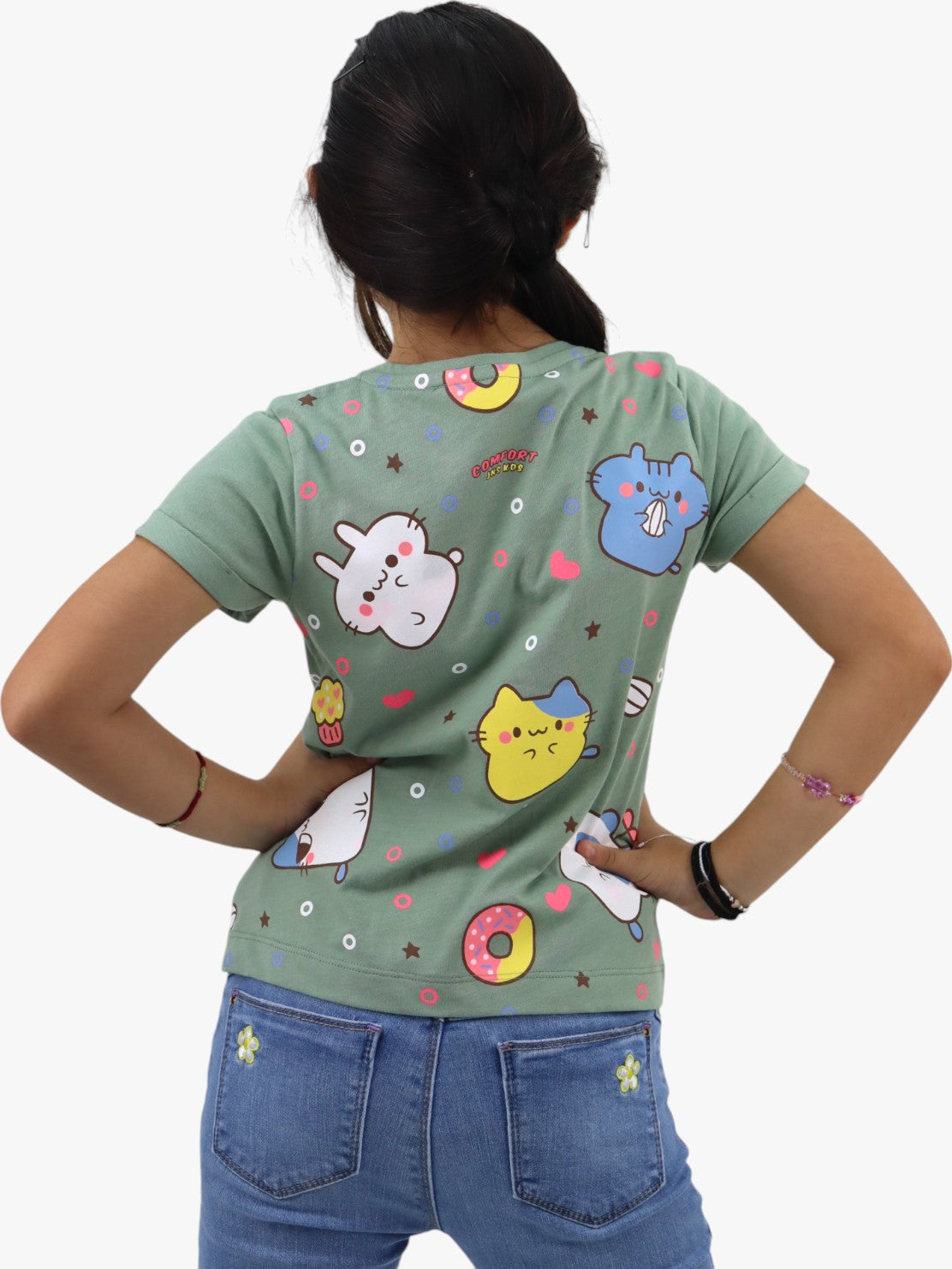 Playera con print de animalitos