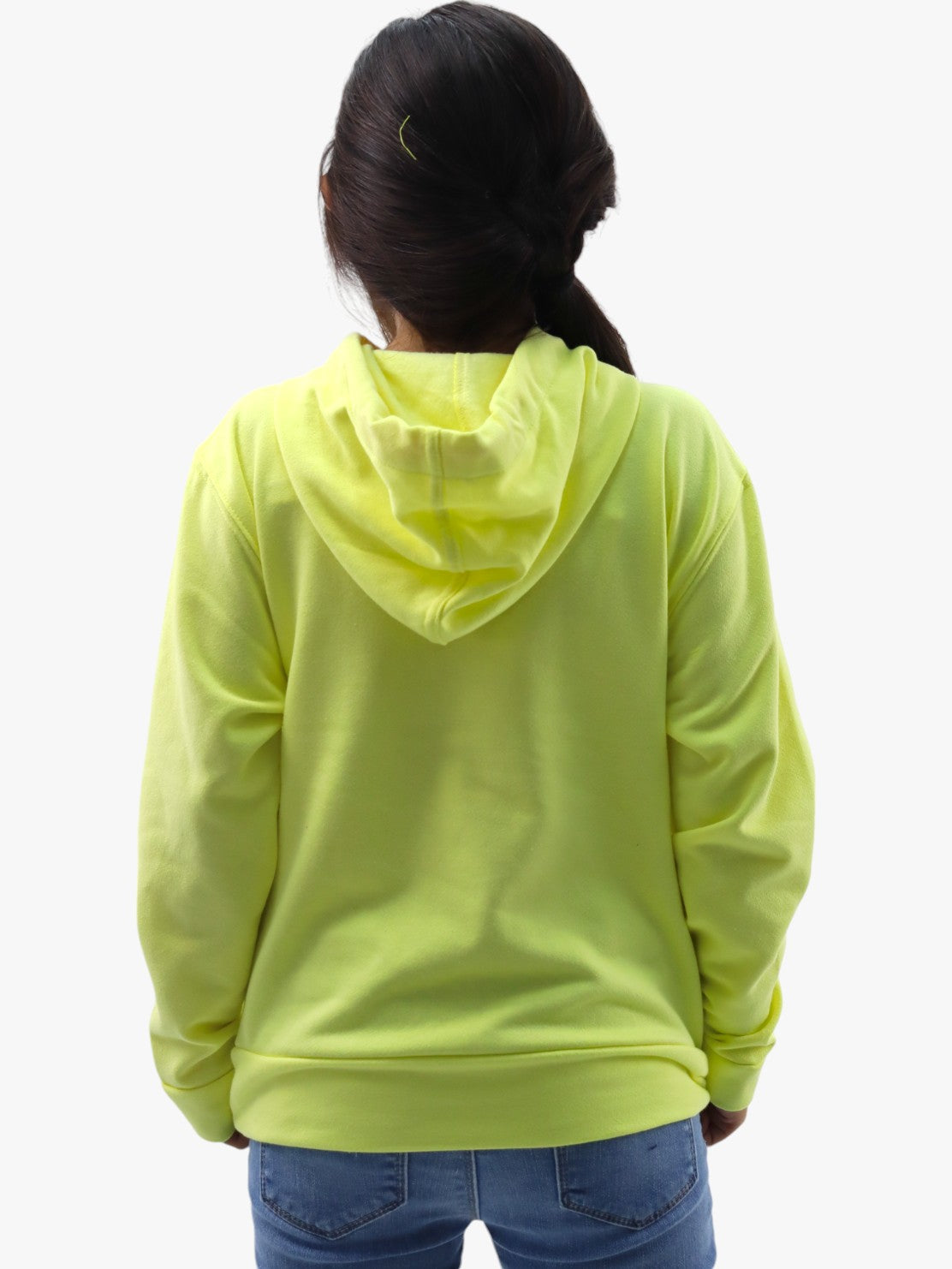 Sudadera de color amarillo con diseño de oso