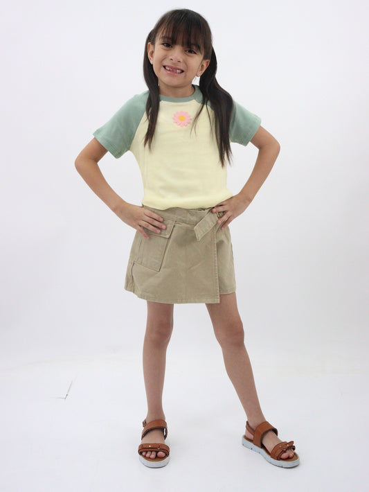 Short falda cargo de color khaki