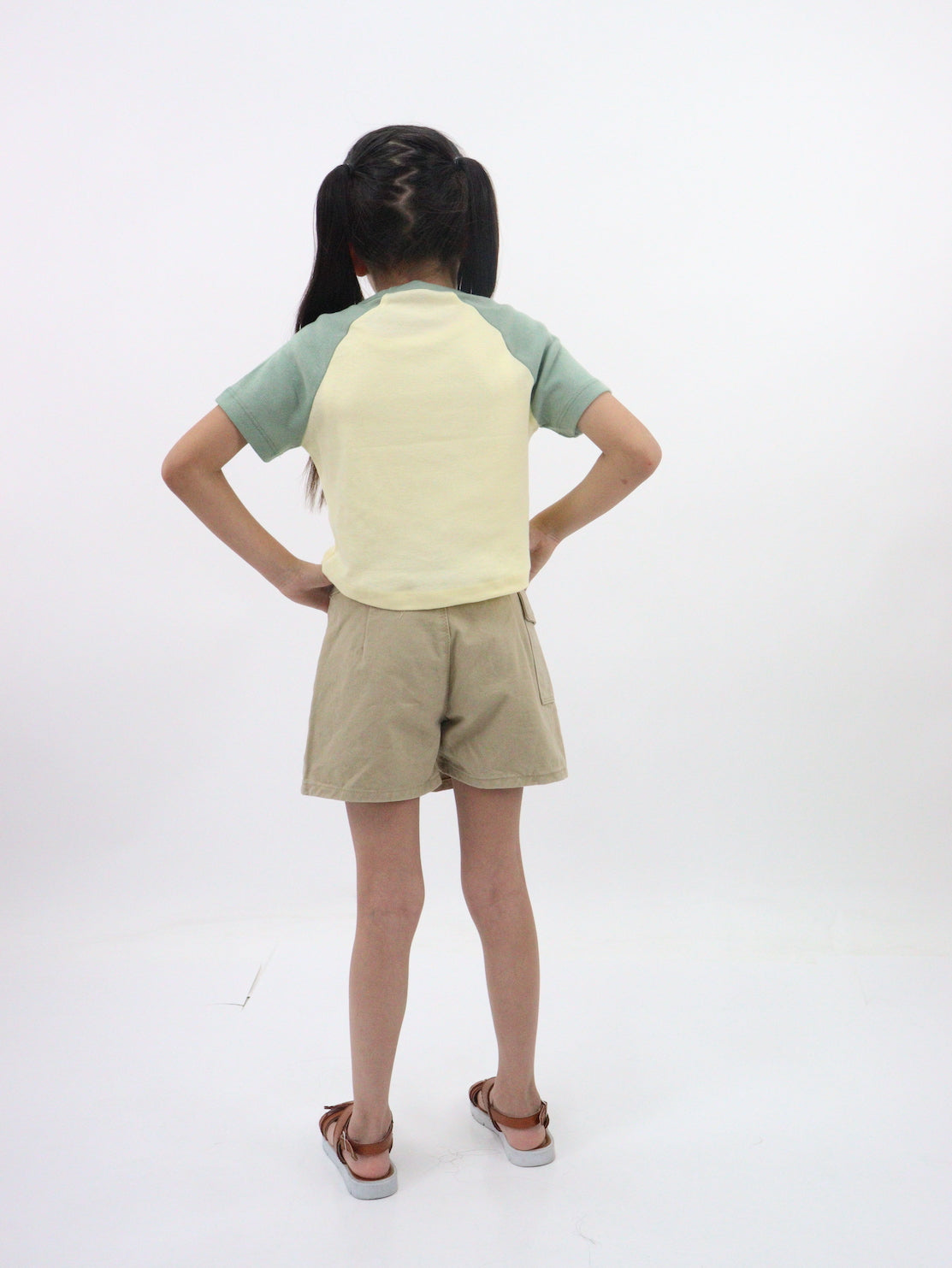 Short falda cargo de color khaki