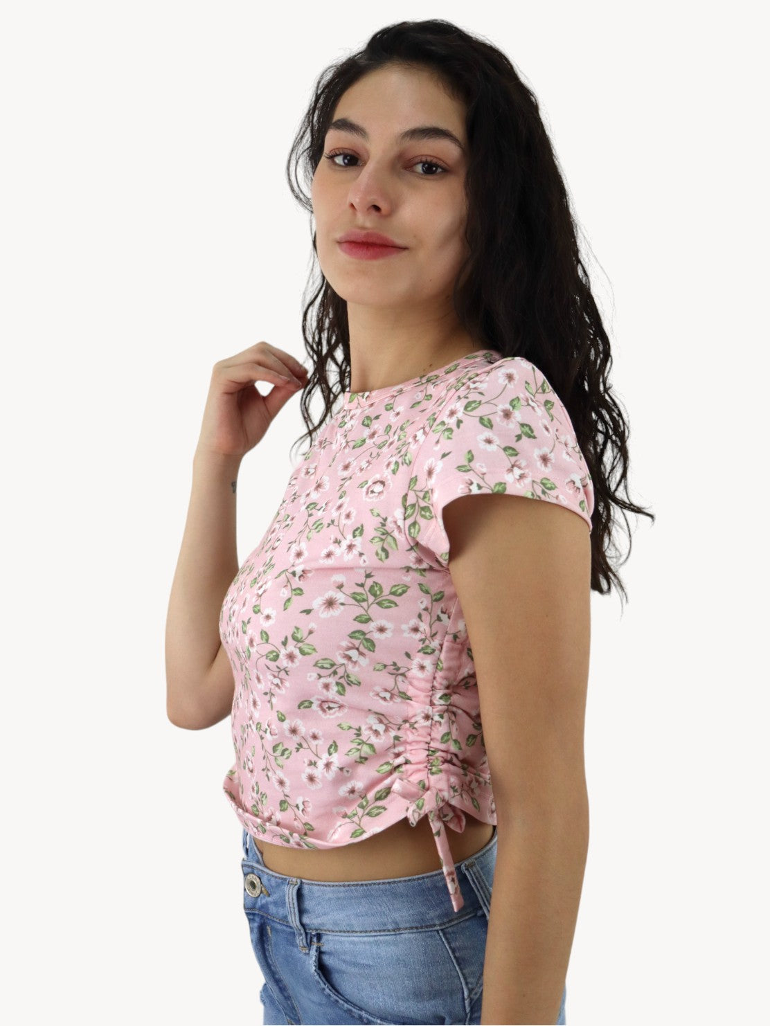 Playera manga corta con print floral