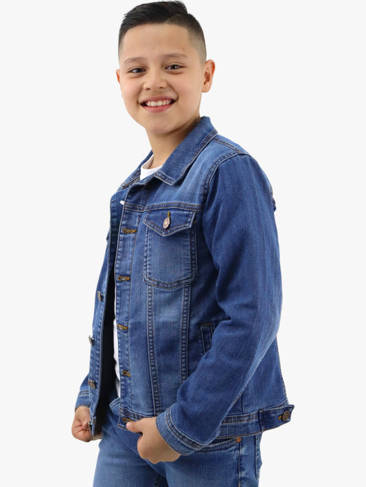 Chamarra denim azul oscuro deslavado