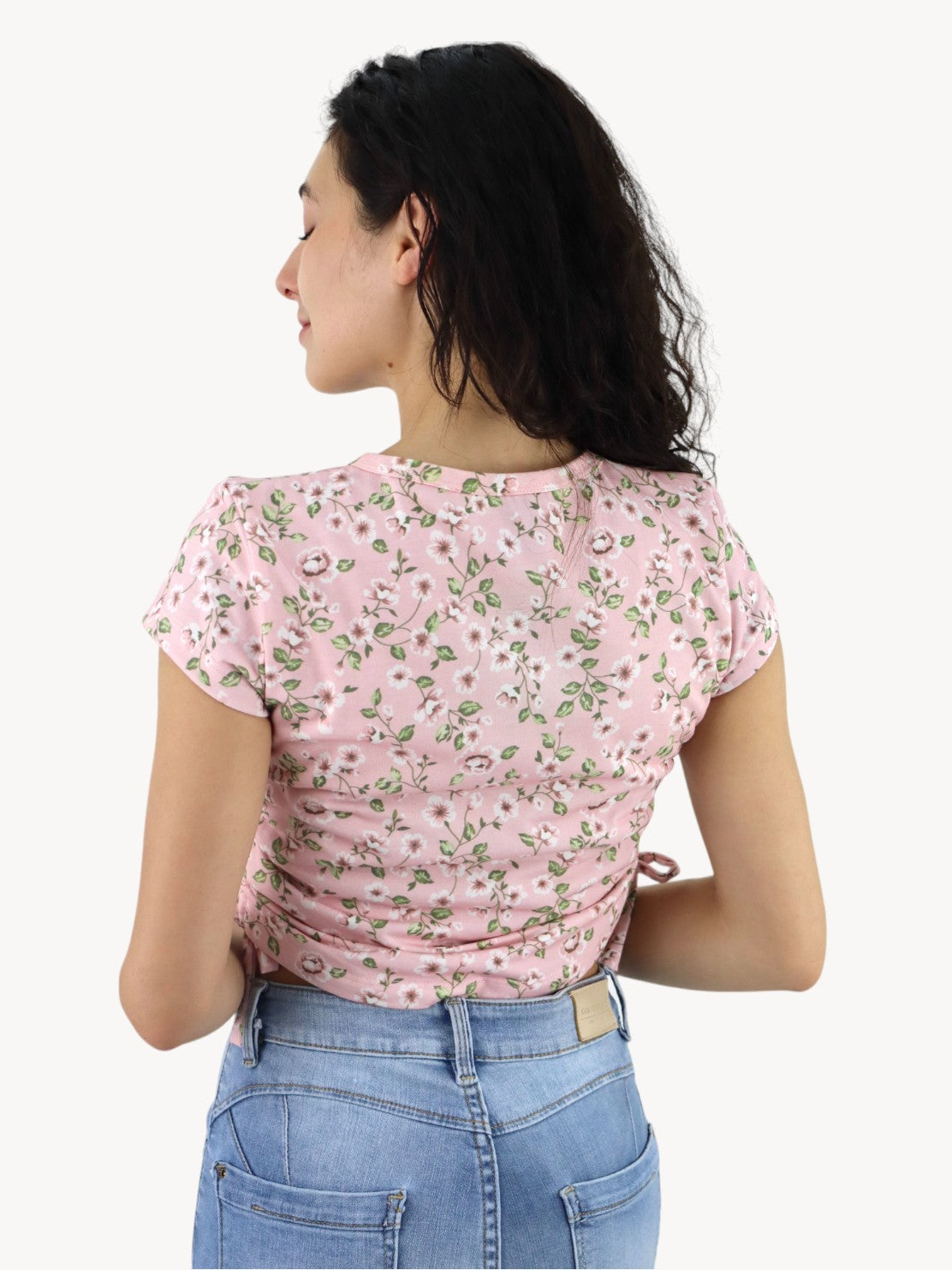 Playera manga corta con print floral