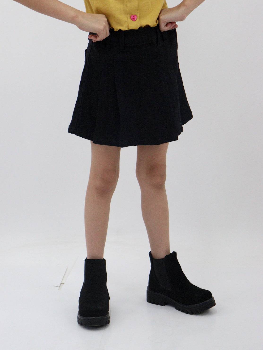 Short/falda de color negro