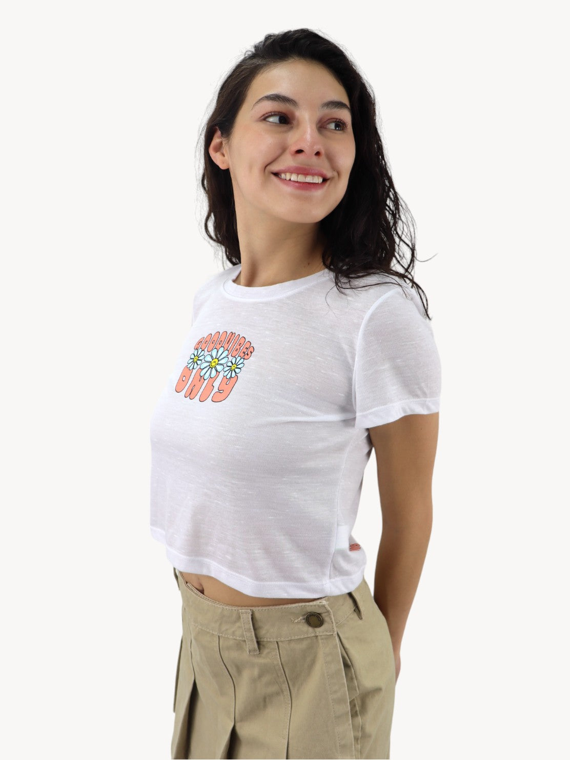 Playera slim size manga corta con estampado floral