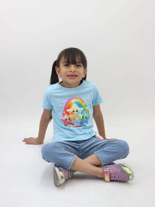 Playera manga corta con gráfico de estrellas