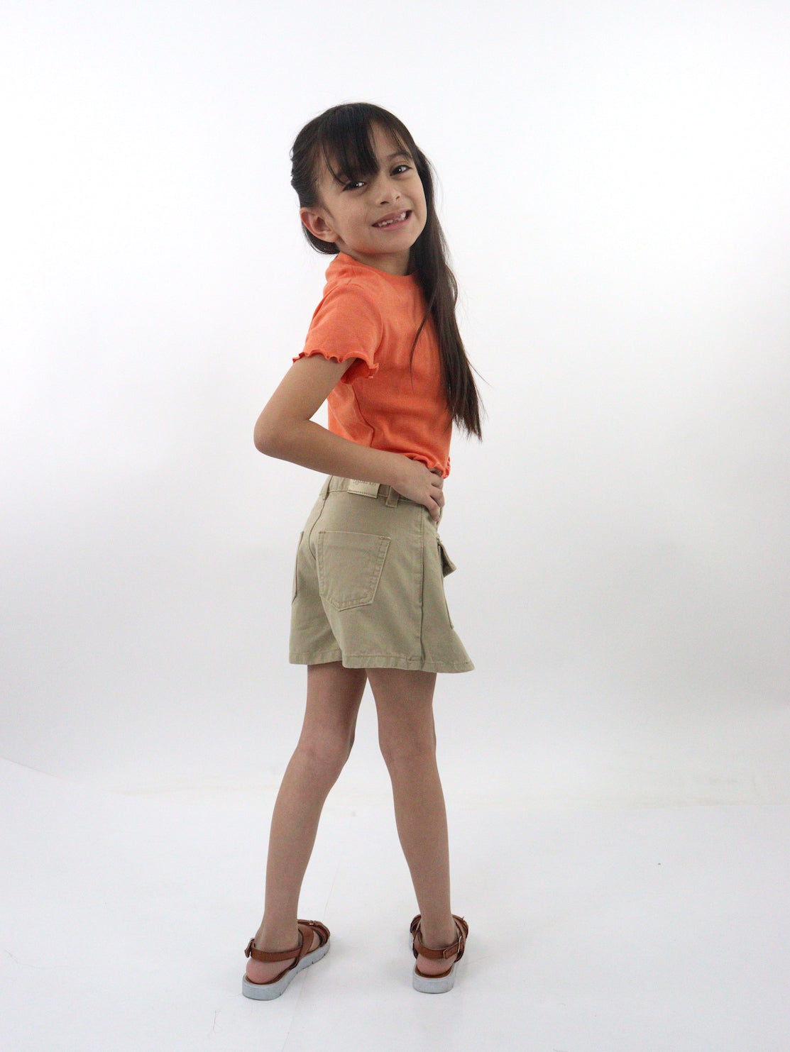 Short falda cargo de color khaki