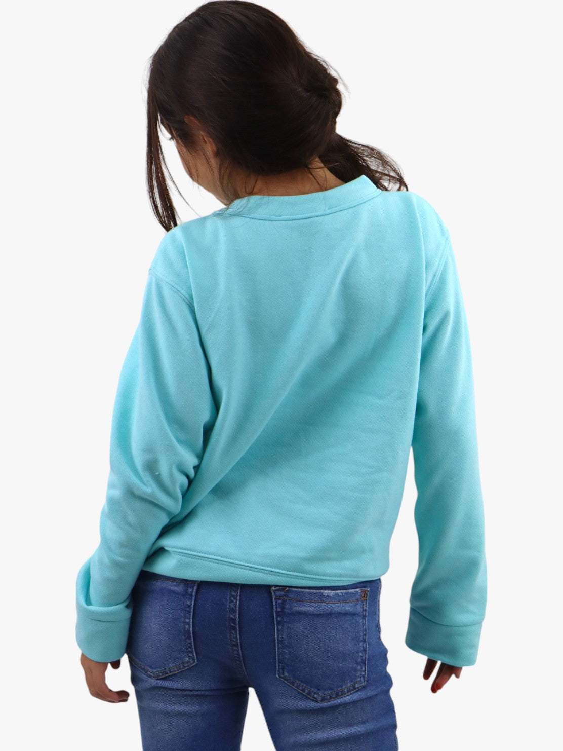 Sudadera con pompones de color azul turquesa