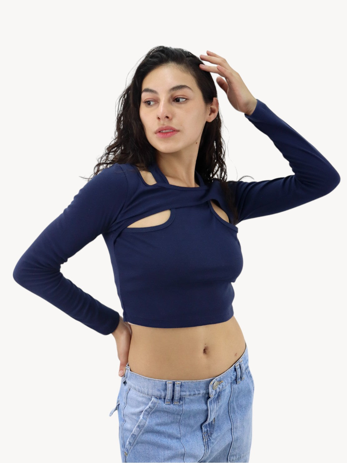 Playera descubierta cuello alto azul marino