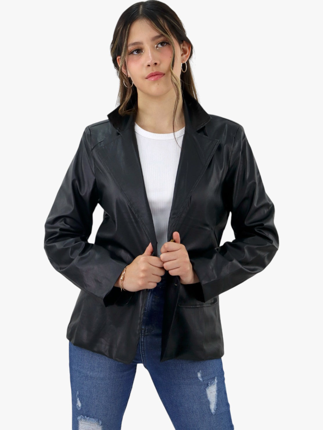 Saco de vinipiel color negro