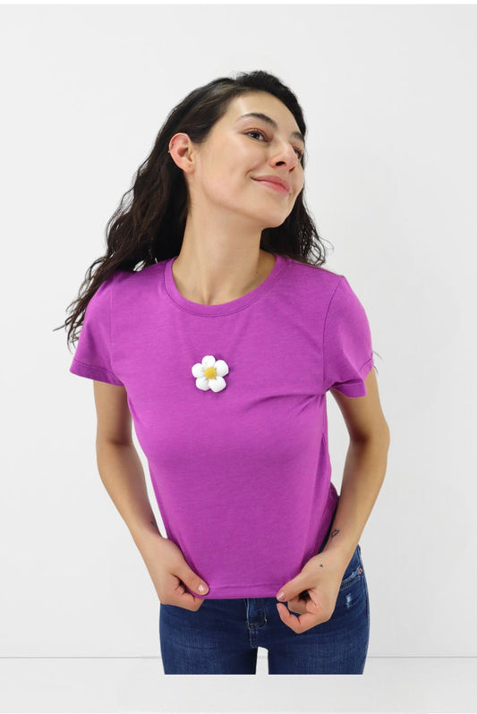 Playera con diseño floral