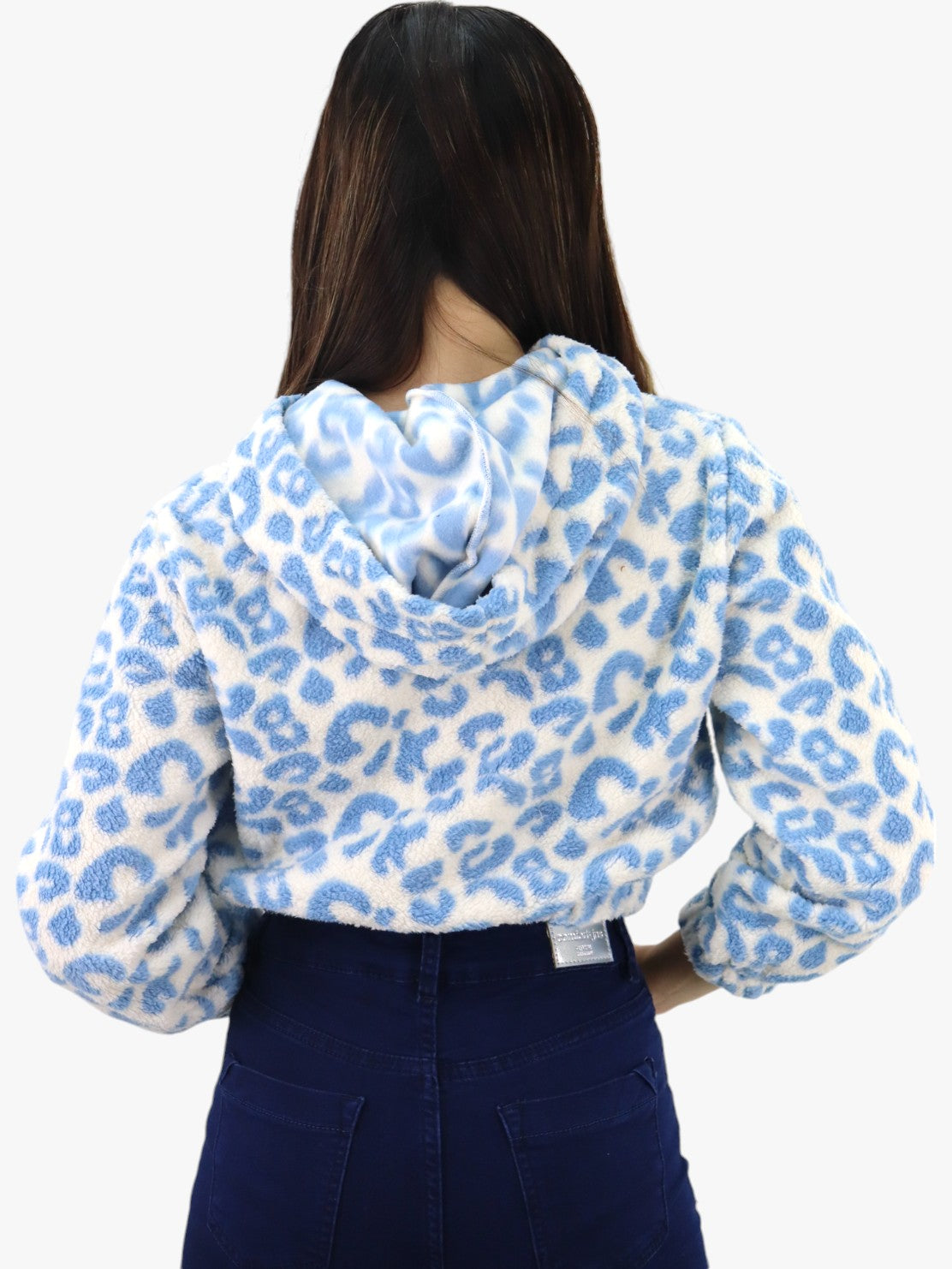 Chamarra de tela polar con animal print