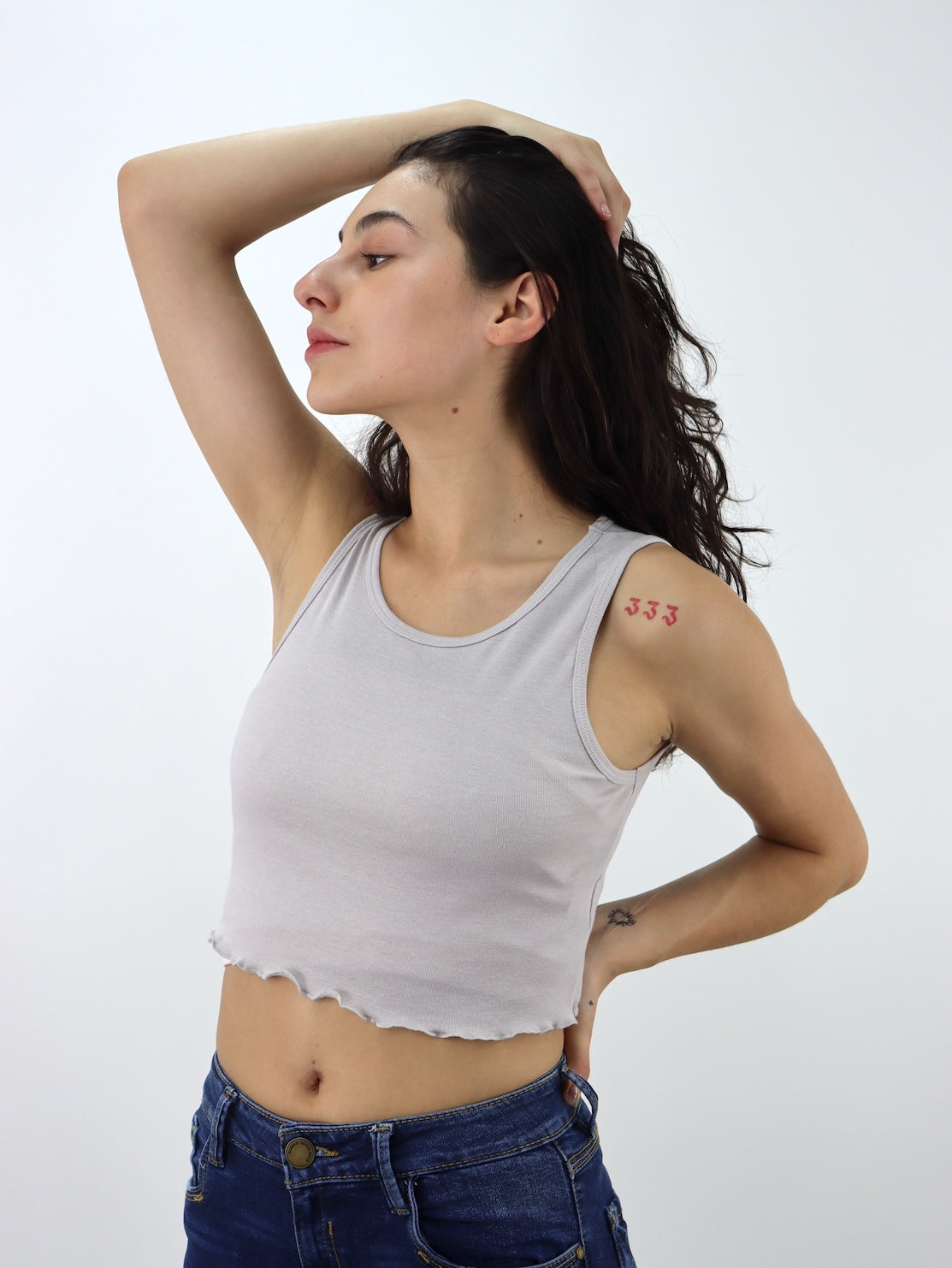 Playera tank de color arena