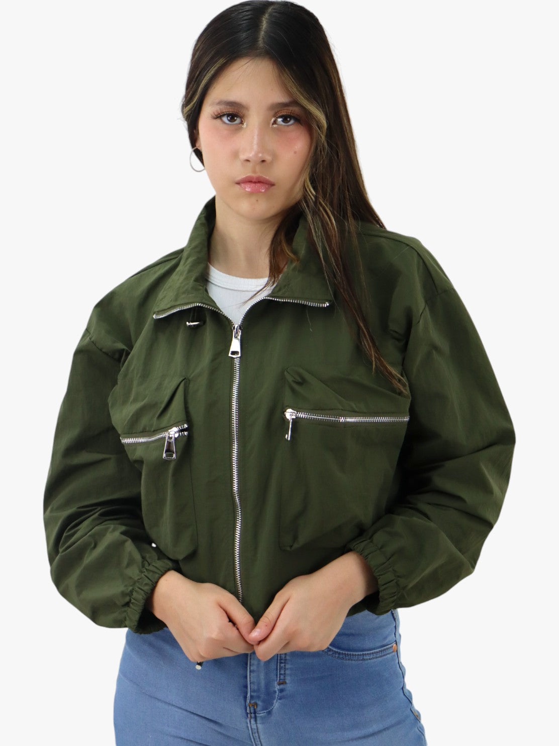 Chamarra rompevientos verde militar