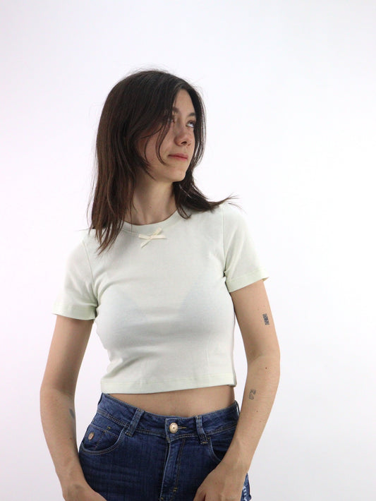 Playera coquette manga corta de color verde limón