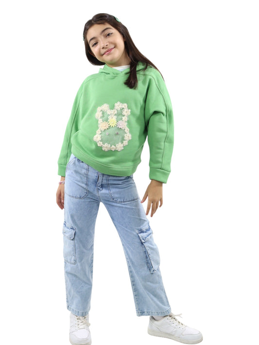 Sudadera verde con figura de conejo