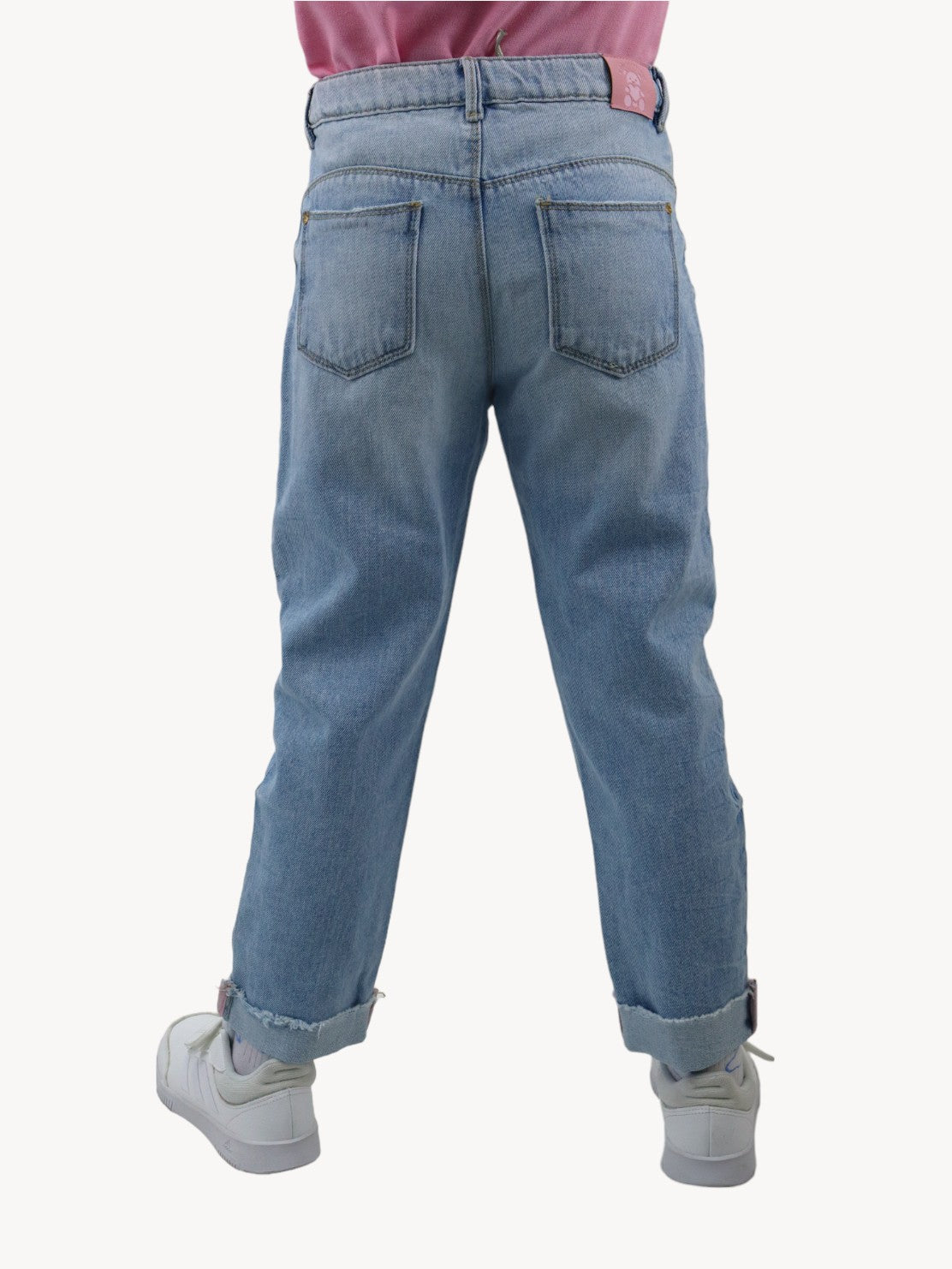 Jeans mom clasic azul claro con destrucción