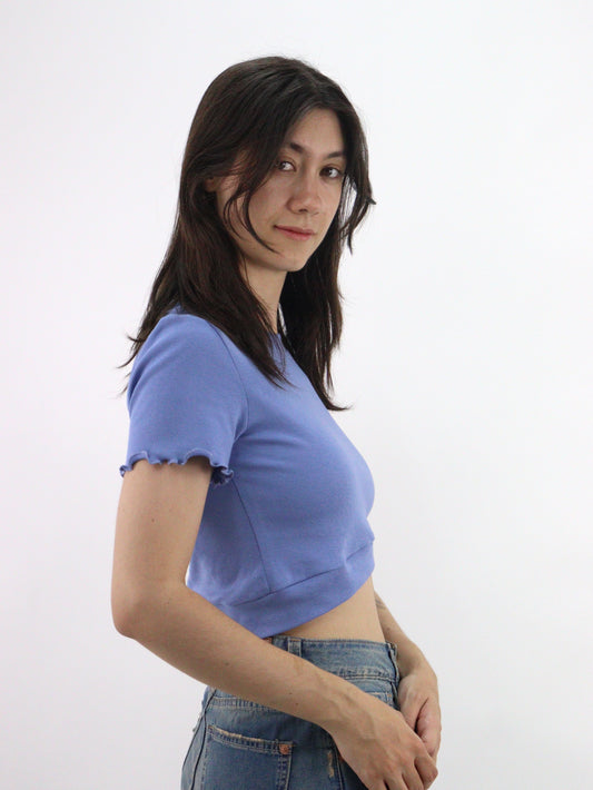 Playera manga corta de color azul