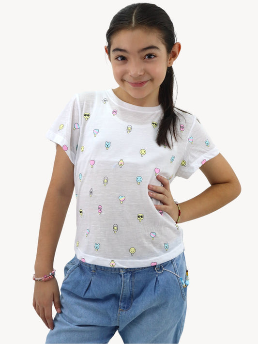 Playera smiley manga corta de color blanco