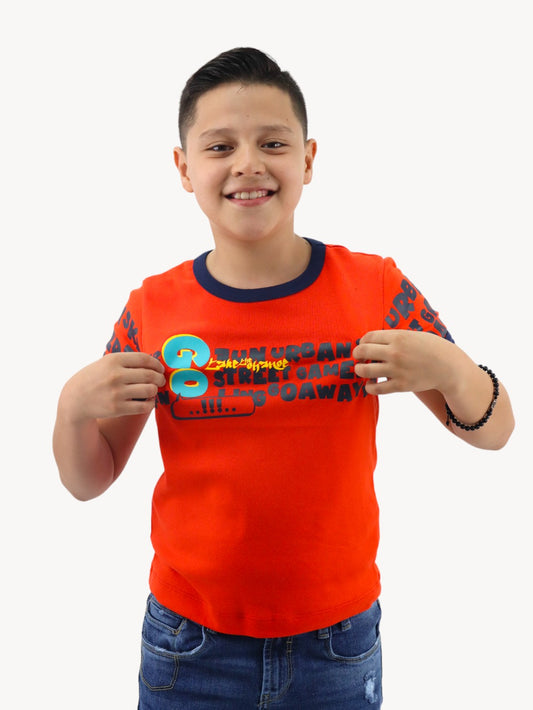 Playera manga corta con estampado