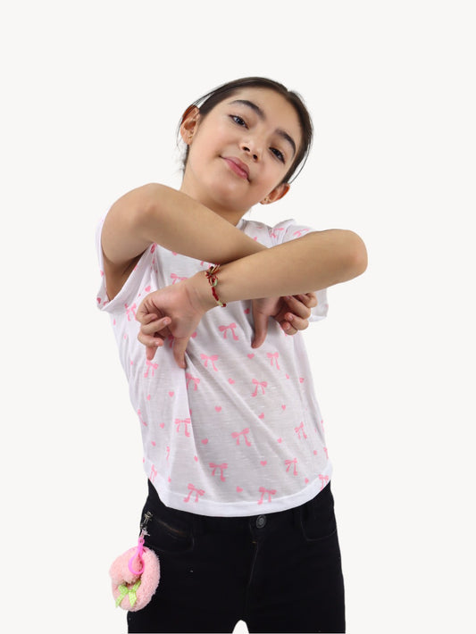 Playera manga corta con print coquette