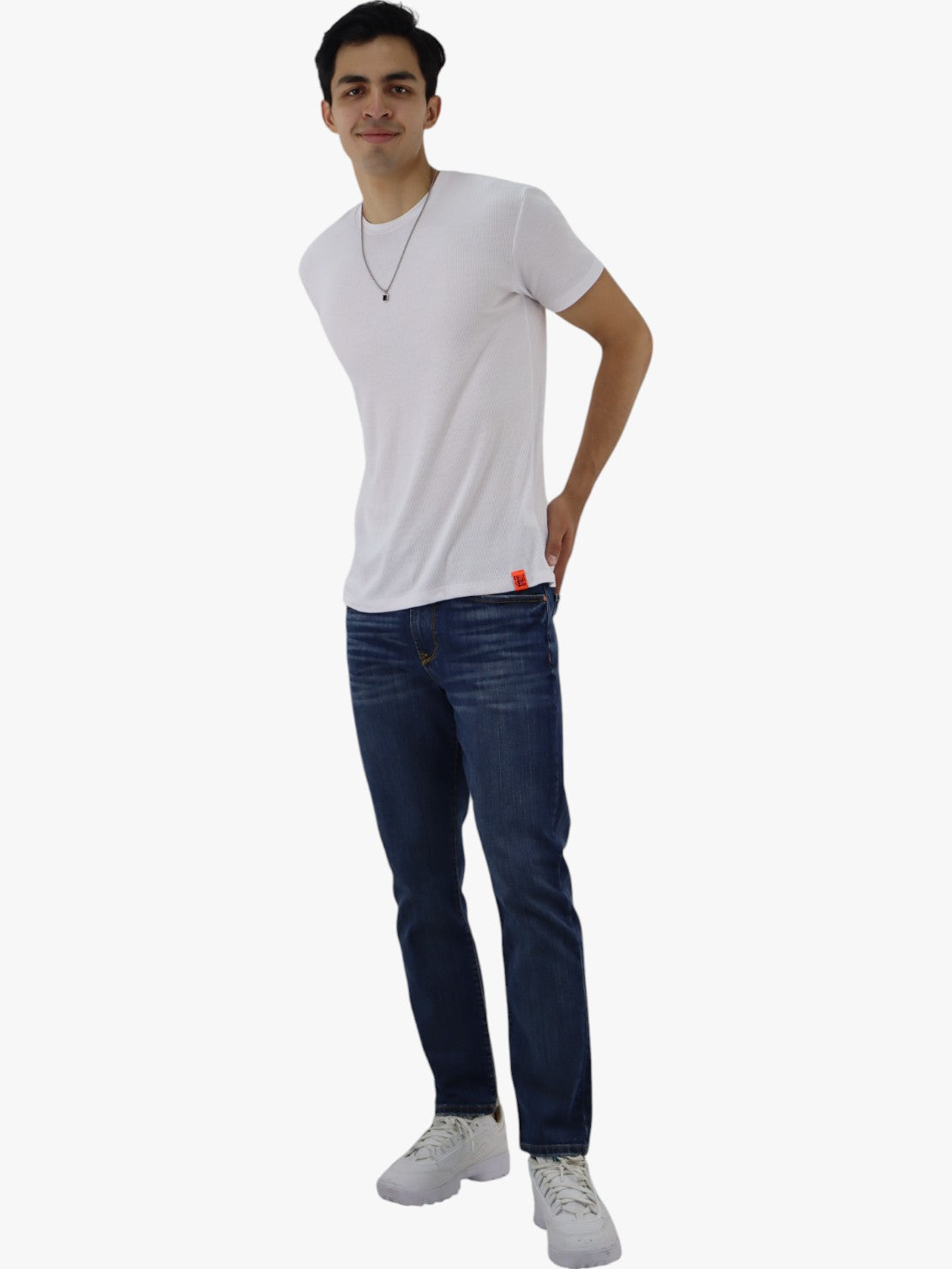 Jeans slim/skinny de color azul oscuro deslavado