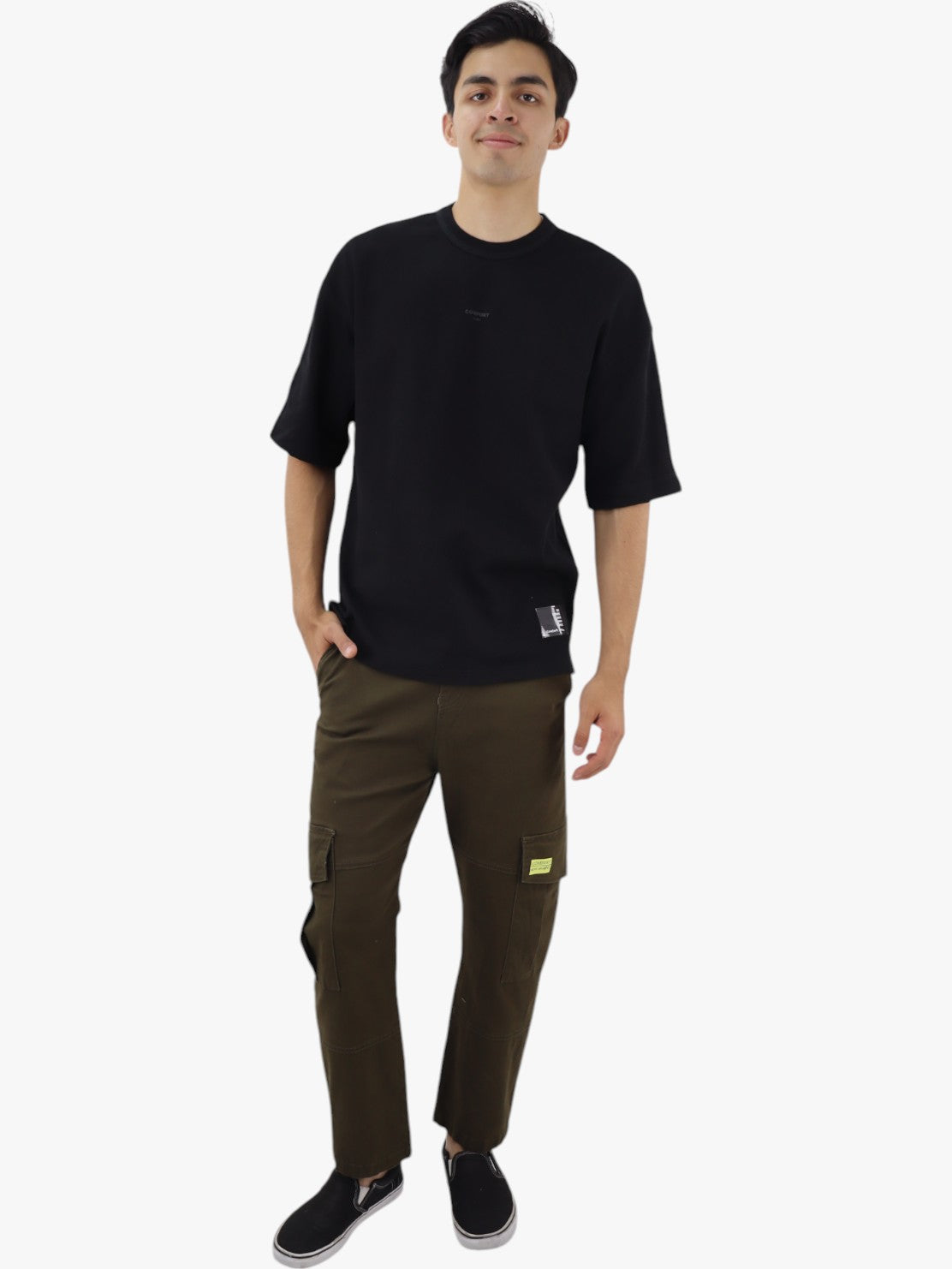 Jogger cargo gabardina verde militar