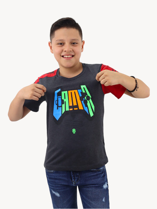 Playera de color combinado con estampado