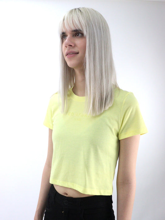 Playera slim size de color amarillo