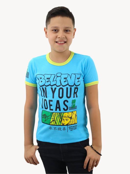 Playera azul turquesa con estampado