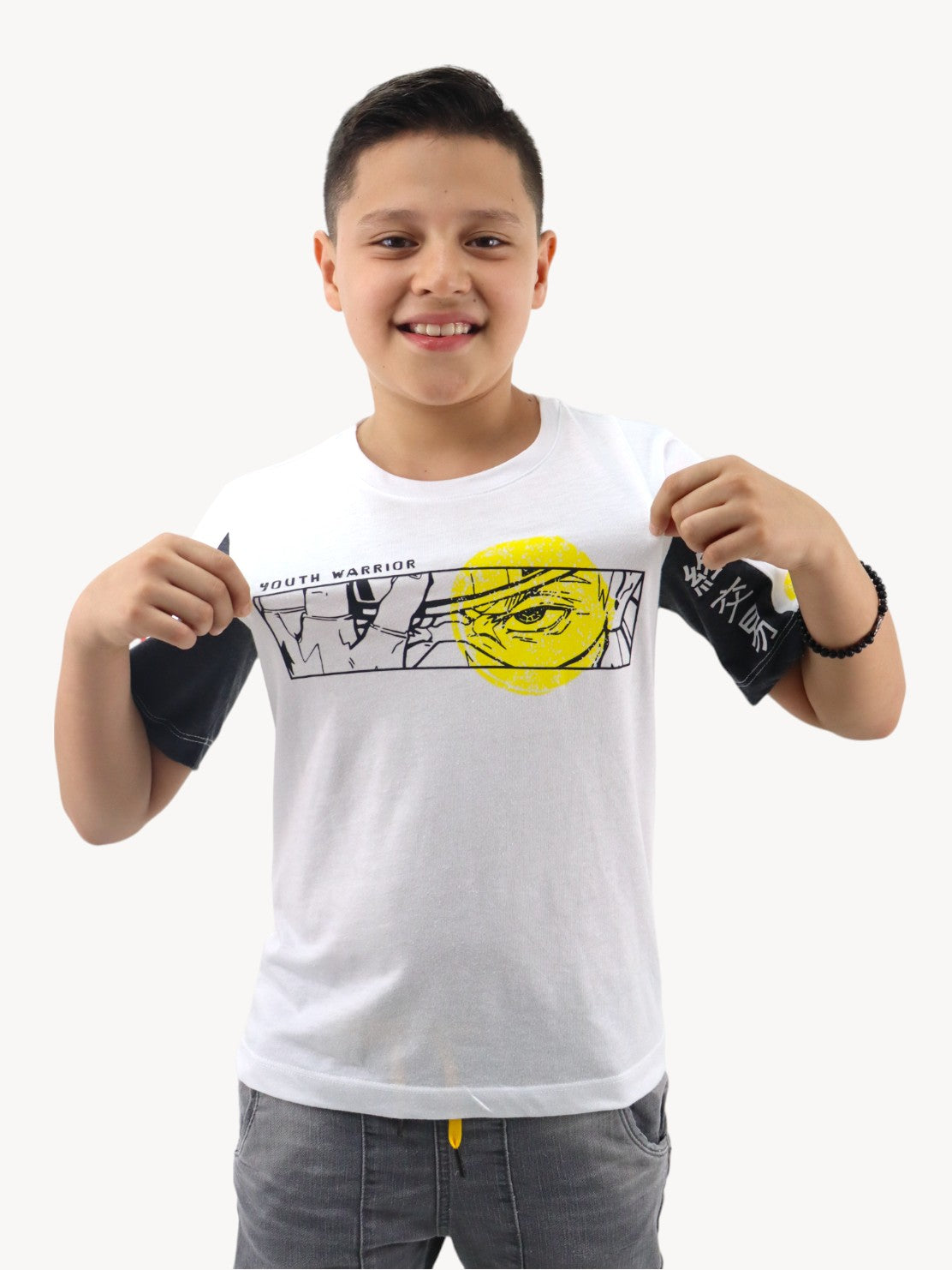 Playera de color combinado con estampado