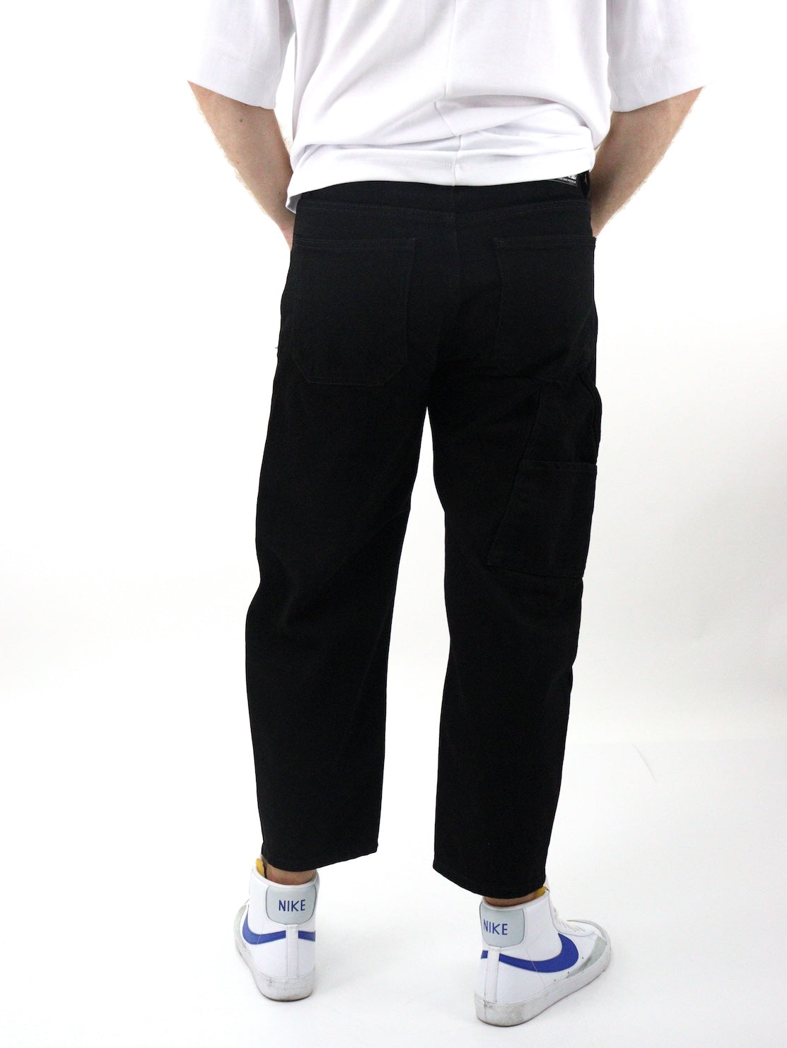 Jeans loose de color negro