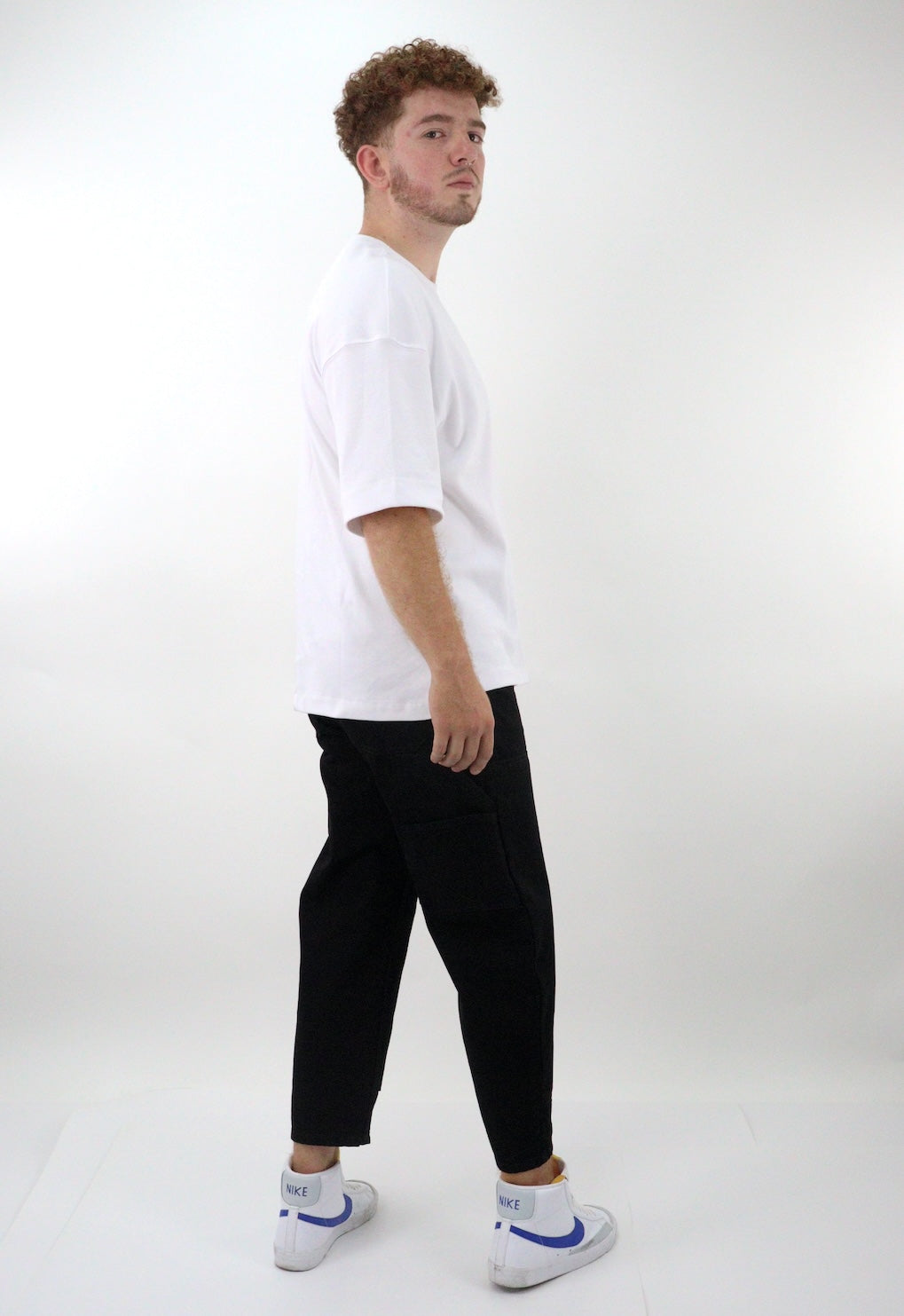 Jeans loose de color negro