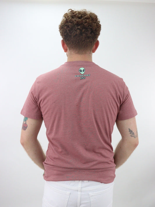 Playera manga corta con estampado de marciano