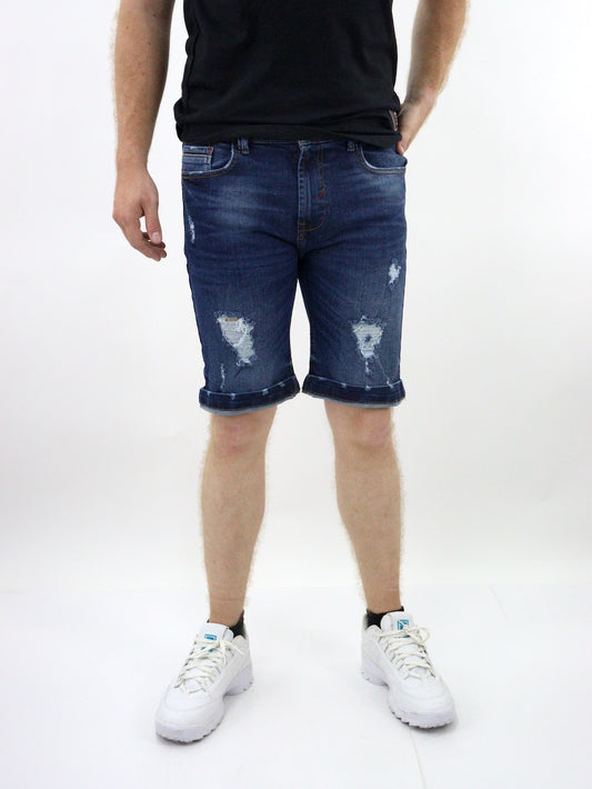 Short denim de color azul oscuro con destrucción